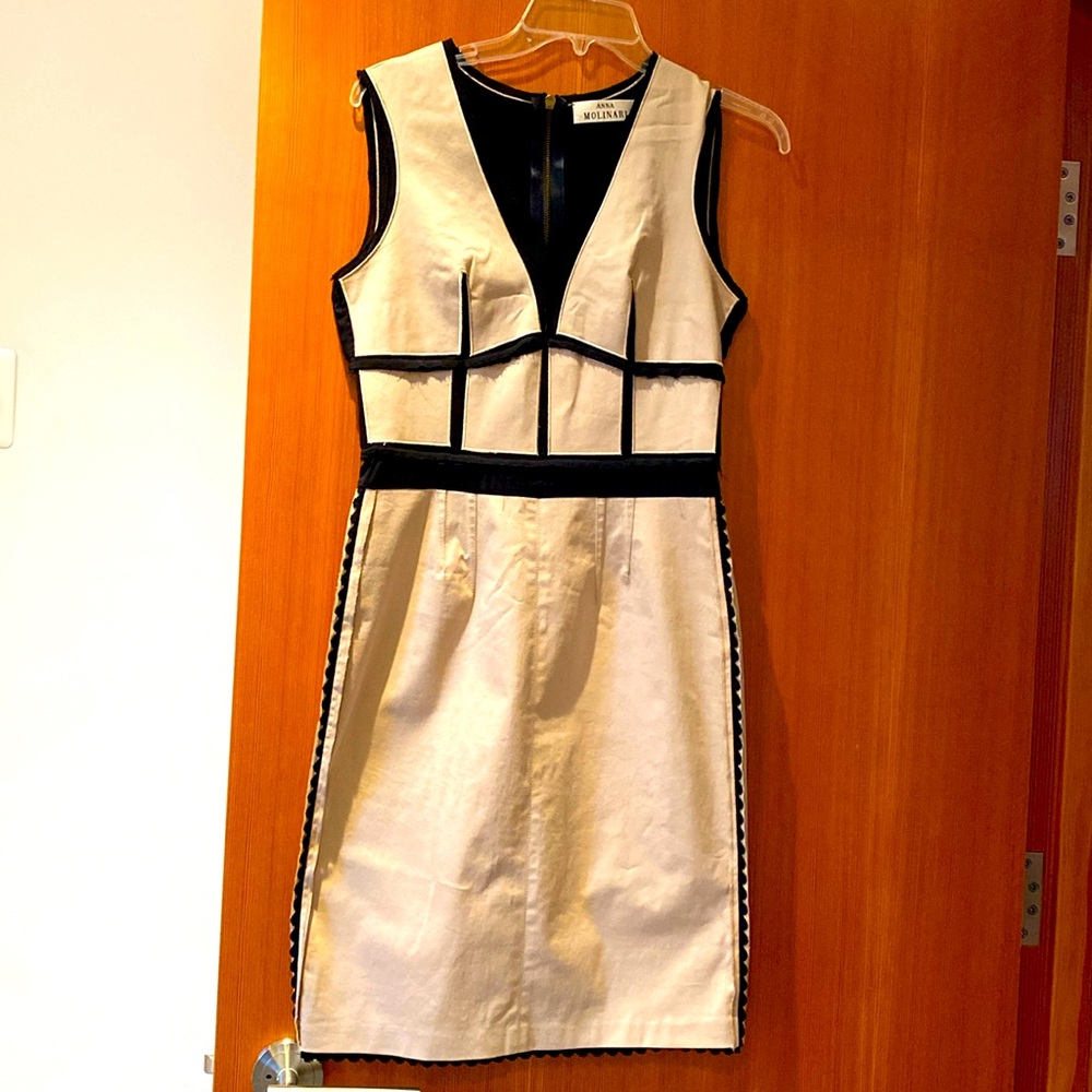 Anna Molinari dress. Size 42 Italian/ 6 US. Stretchy with mesh details.